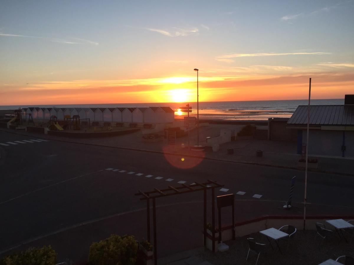 L'Huitriere Hotel Quiberville Eksteriør billede